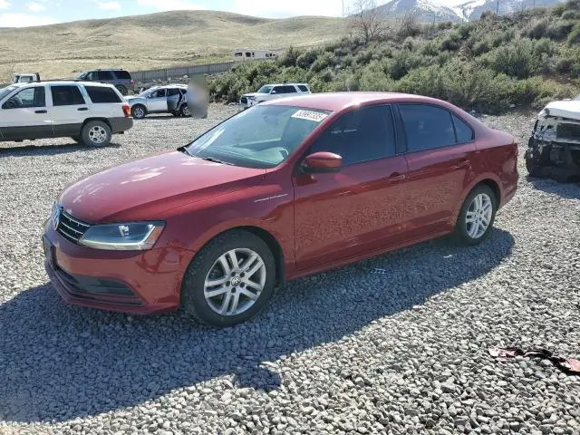 3VW2B7AJ0JM220818