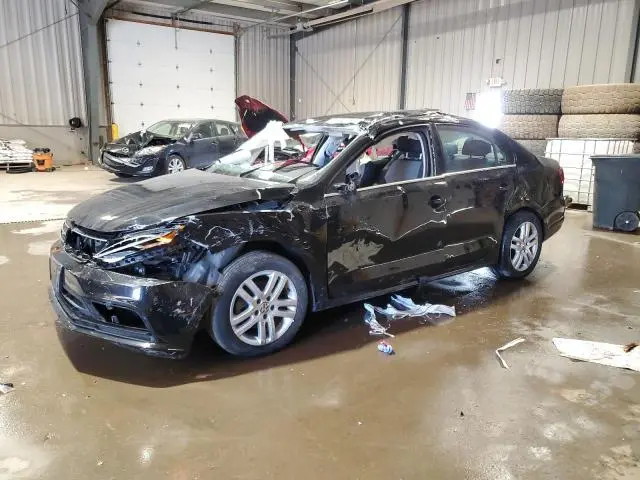 3VW2B7AJ1HM211295