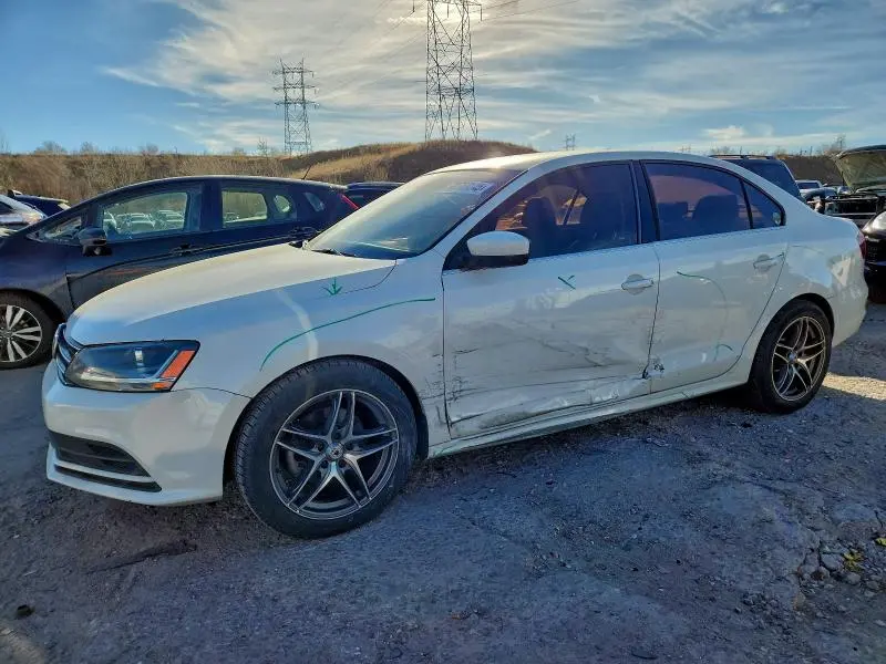3VW2B7AJ1HM322073