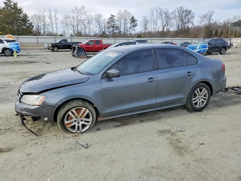 3VW2B7AJ1JM260907