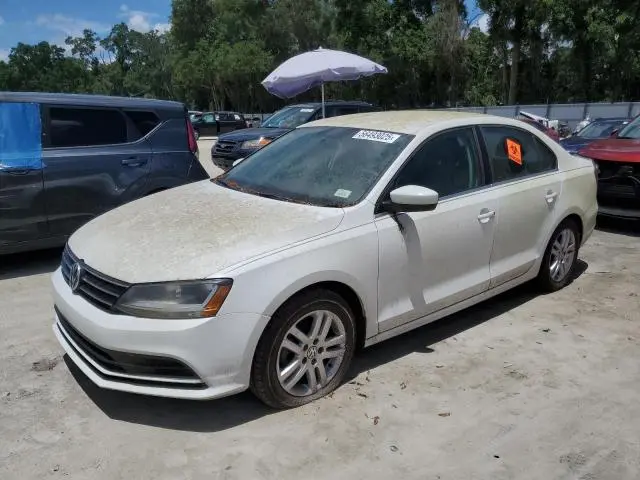 3VW2B7AJ2HM235282
