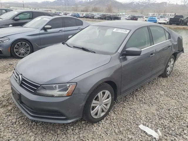 3VW2B7AJ2HM348472