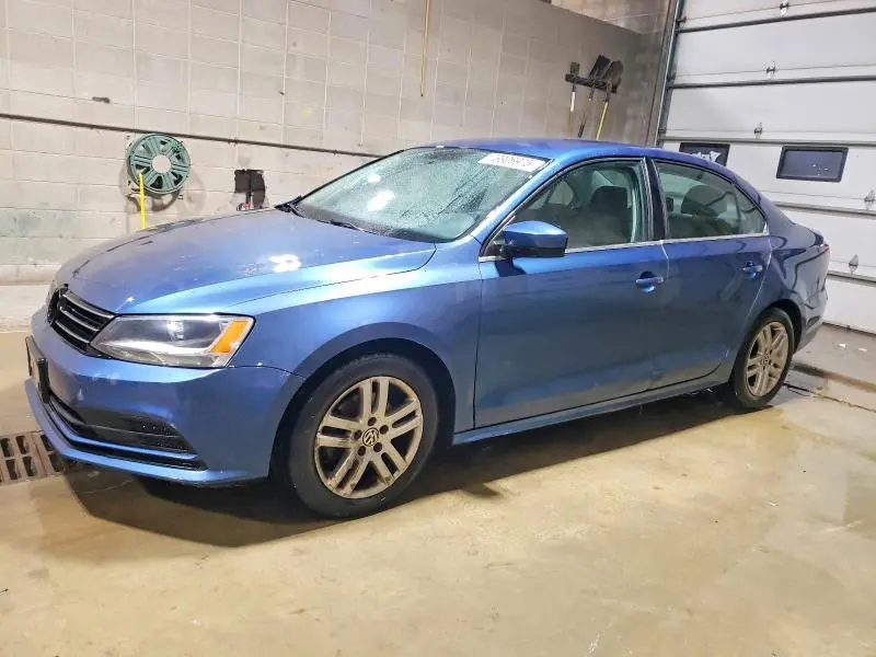 3VW2B7AJ4HM218676