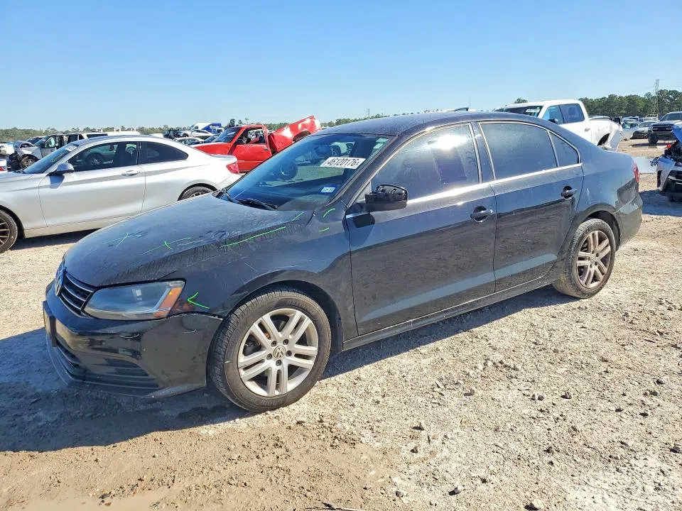 3VW2B7AJ4HM247823