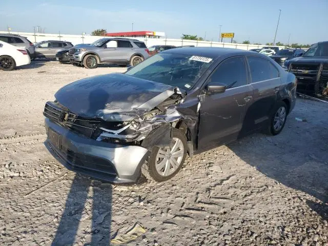 3VW2B7AJ4HM298920