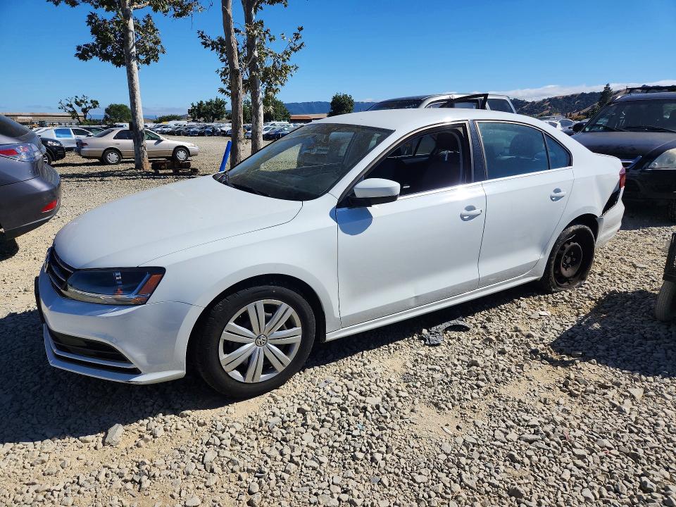 3VW2B7AJ4HM351454