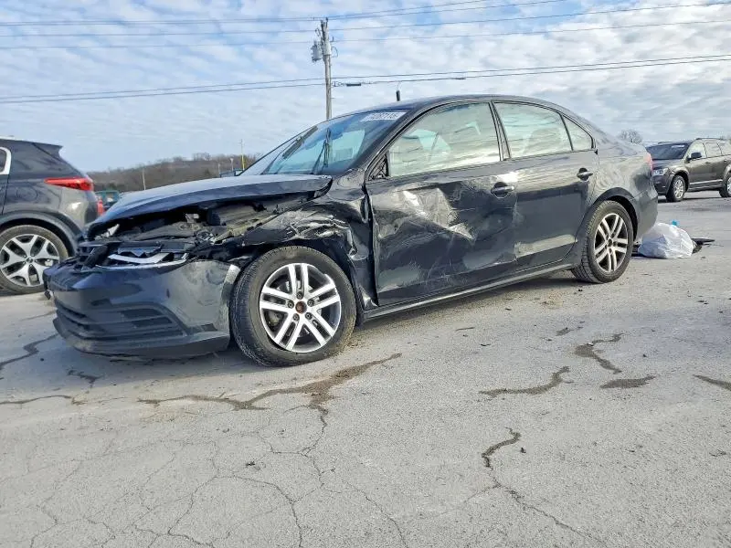 3VW2B7AJ4JM221292