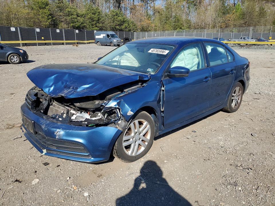 3VW2B7AJ4JM247178
