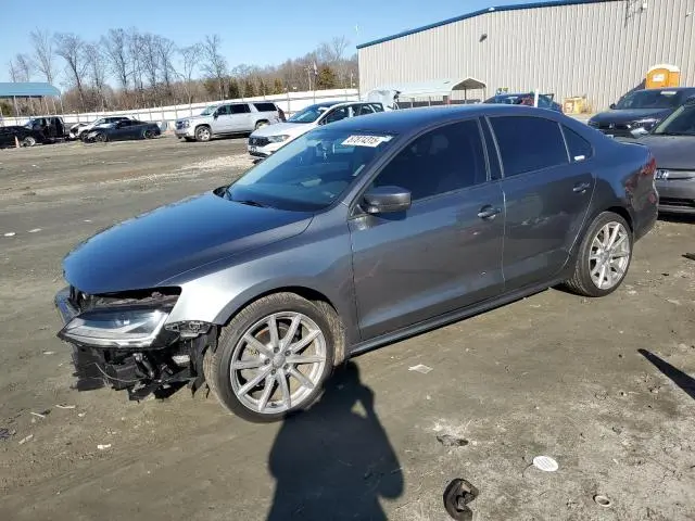 3VW2B7AJ4JM252106