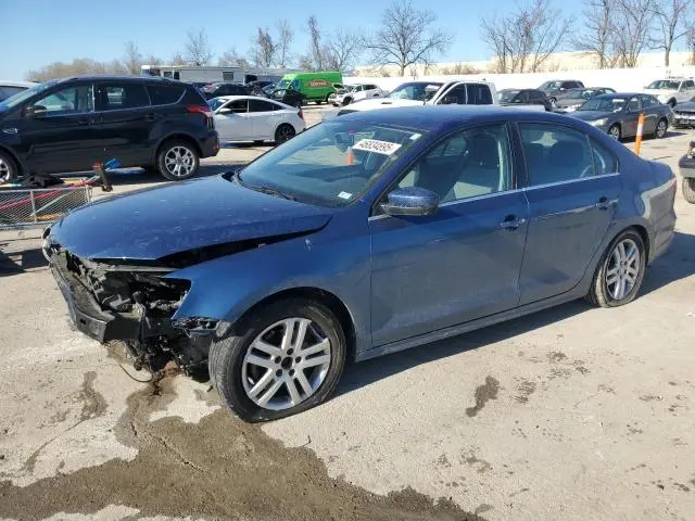 3VW2B7AJ5HM227239