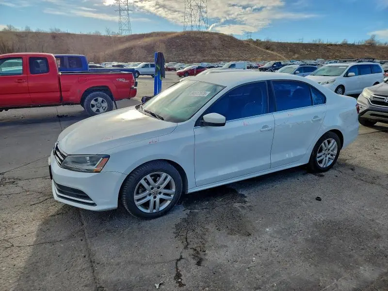 3VW2B7AJ5HM265425