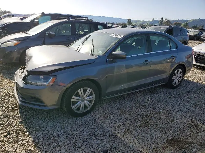 3VW2B7AJ5HM348580
