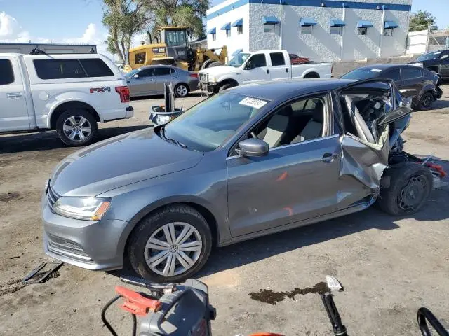 3VW2B7AJ5HM357490