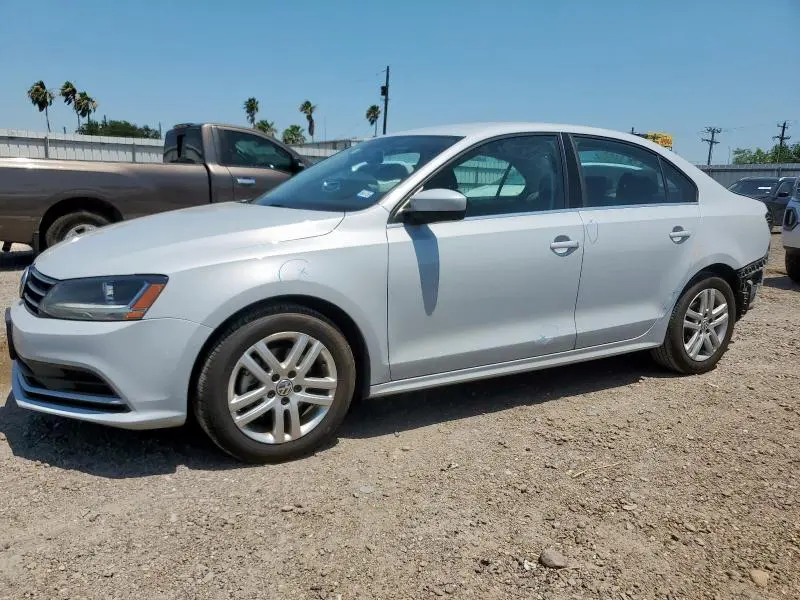 3VW2B7AJ5HM370563