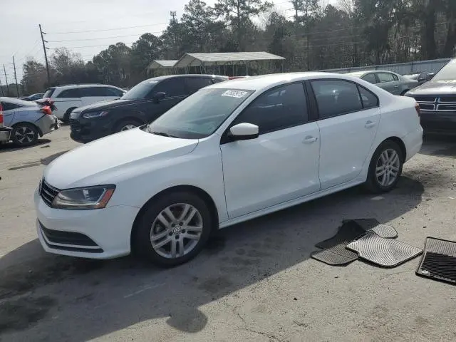 3VW2B7AJ5JM204484