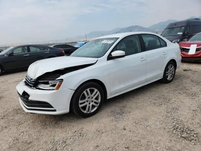 3VW2B7AJ5JM230275