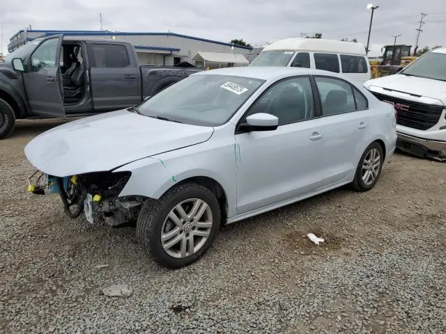 3VW2B7AJ5JM257928