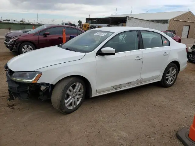 3VW2B7AJ6HM262176