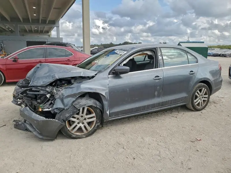 3VW2B7AJ6HM352301