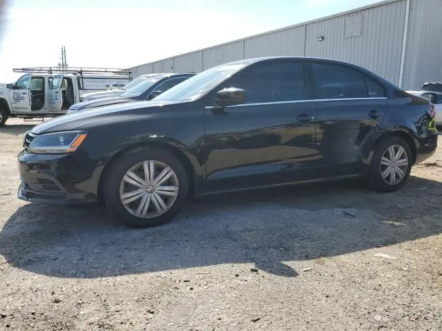 3VW2B7AJ6HM358843