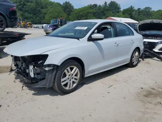 3VW2B7AJ7HM233012