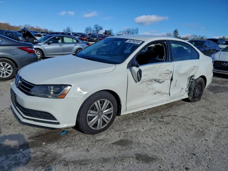 3VW2B7AJ7HM375876