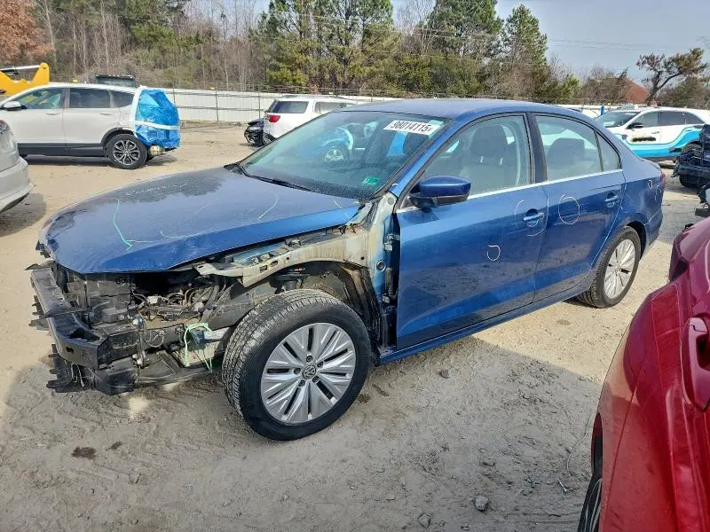 3VW2B7AJ7HM397411