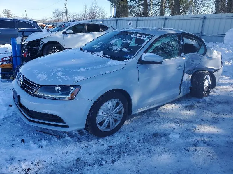 3VW2B7AJ8HM254421
