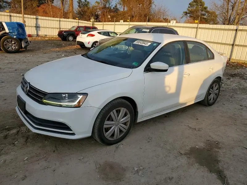 3VW2B7AJ8HM262535
