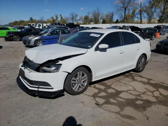 3VW2B7AJ8HM334592