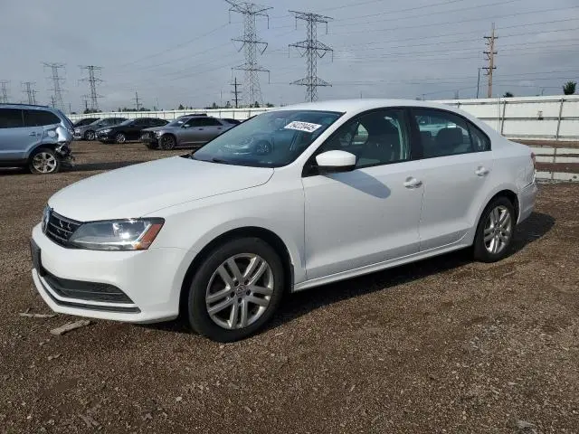 3VW2B7AJ8JM263495