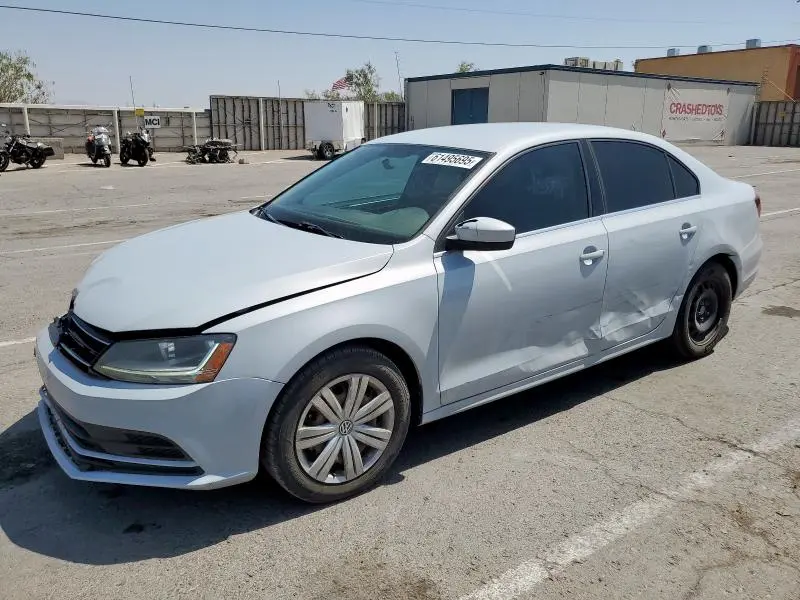 3VW2B7AJ9HM312102