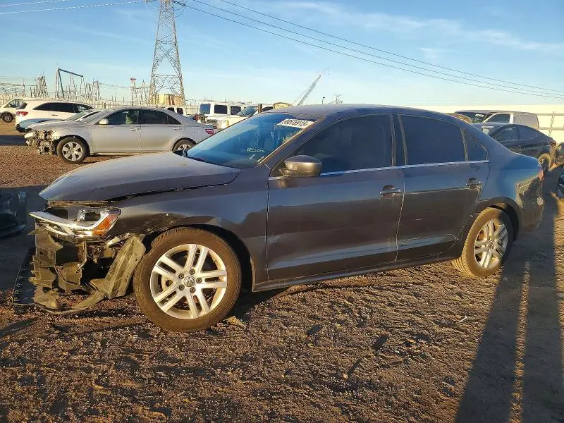 3VW2B7AJXHM366296