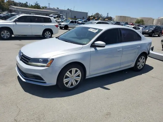 3VW2B7AJXHM412175