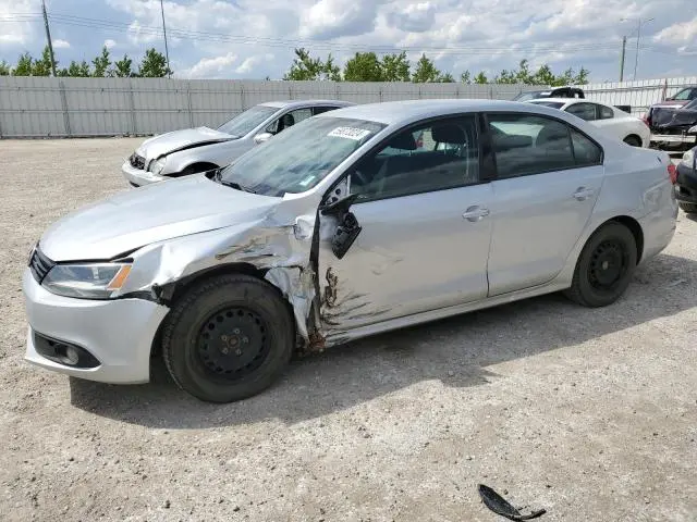 3VW2K7AJ0DM446815
