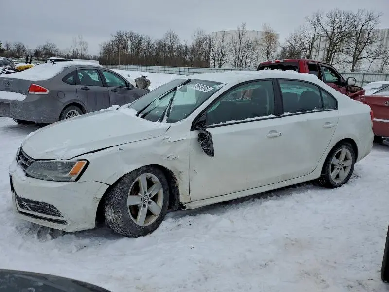 3VW2K7AJ0FM204142