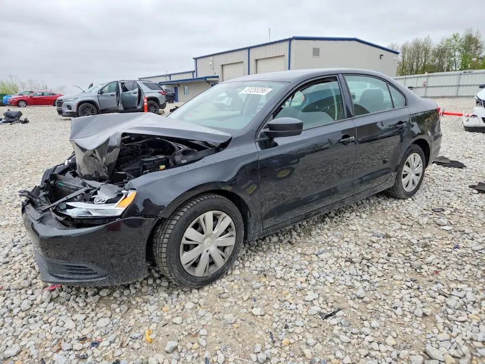 3VW2K7AJ1CM341179