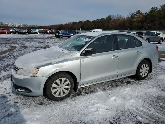 3VW2K7AJ1CM357124