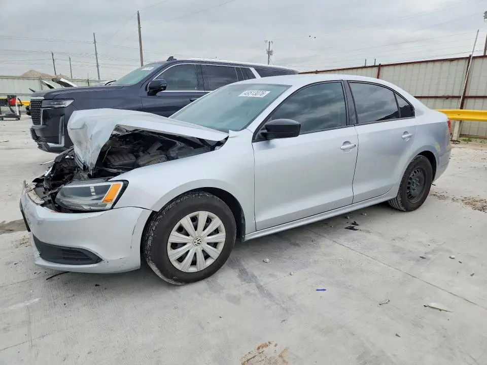 3VW2K7AJ1EM315085