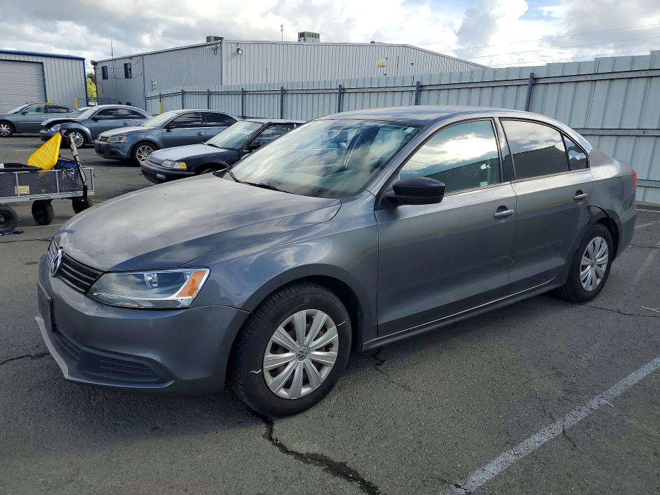 3VW2K7AJ1EM332131
