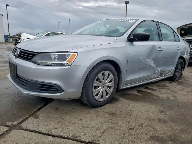 3VW2K7AJ2CM306893