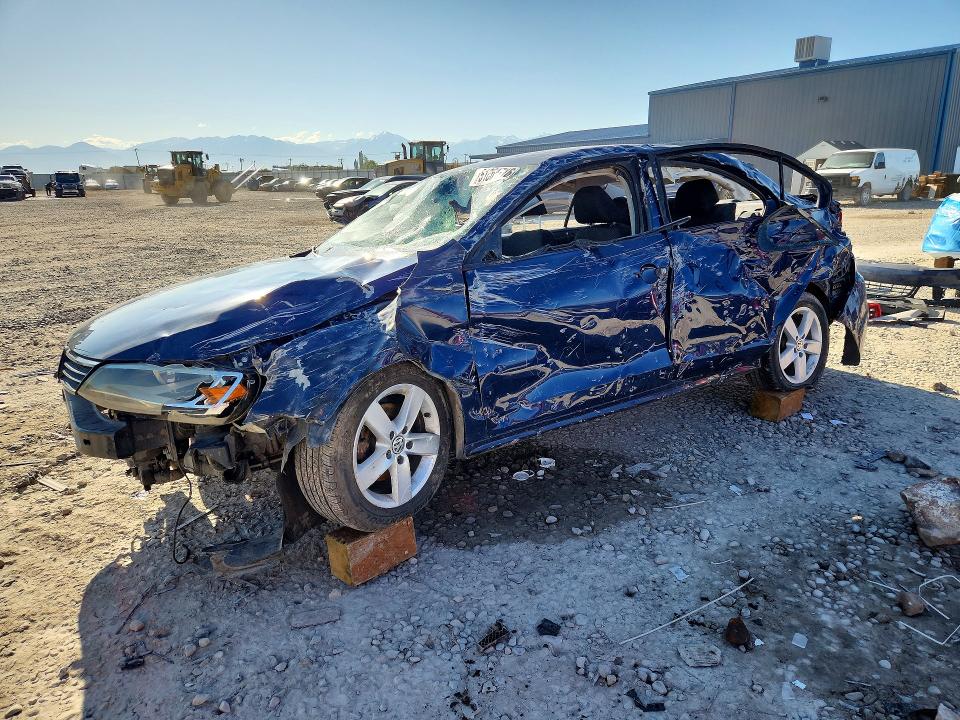 3VW2K7AJ3EM436488