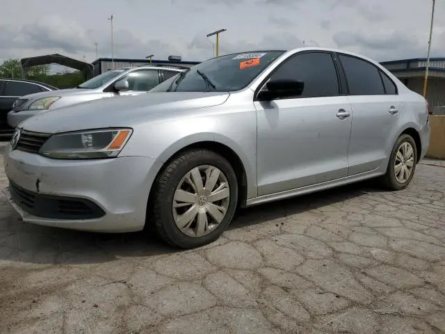 3VW2K7AJ4CM385418