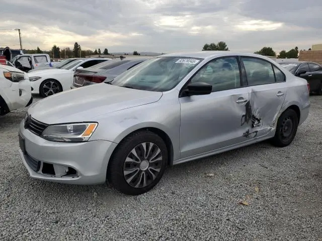 3VW2K7AJ4CM394376