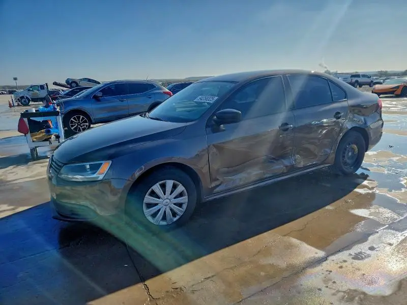 3VW2K7AJ4DM206005