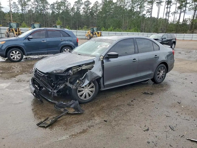3VW2K7AJ4DM224682