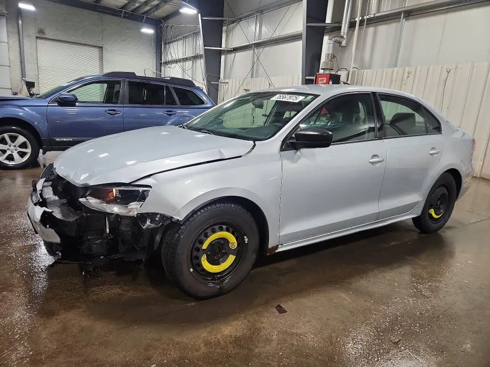 3VW2K7AJ4DM228540