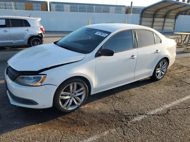3VW2K7AJ4EM424561