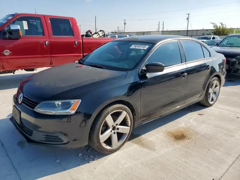 3VW2K7AJ5BM010457