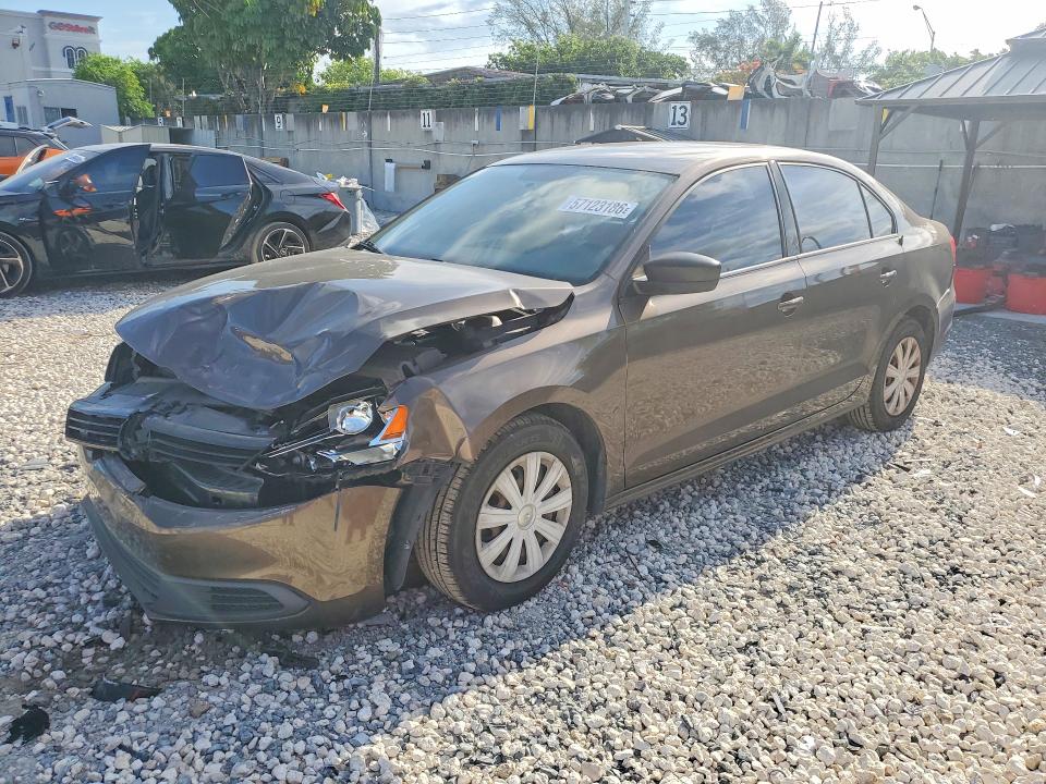 3VW2K7AJ5DM246853